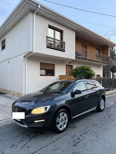 Volvo - V60 - Cross Country