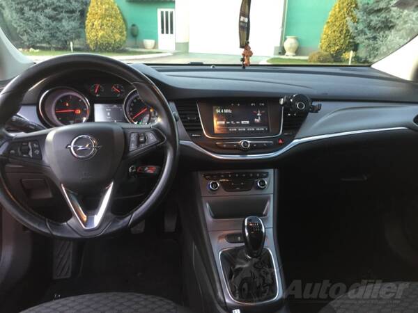 Opel - Astra - 1.6 cdti