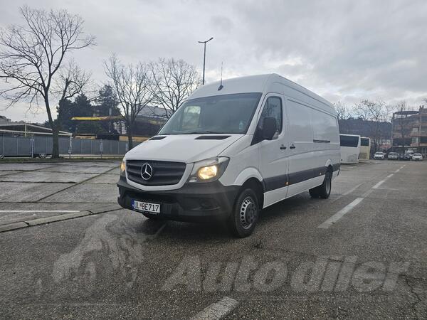 Mercedes Benz - sprinter 516