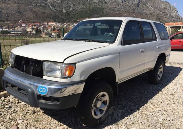 Toyota - 4Runner 3.0 TD in parts