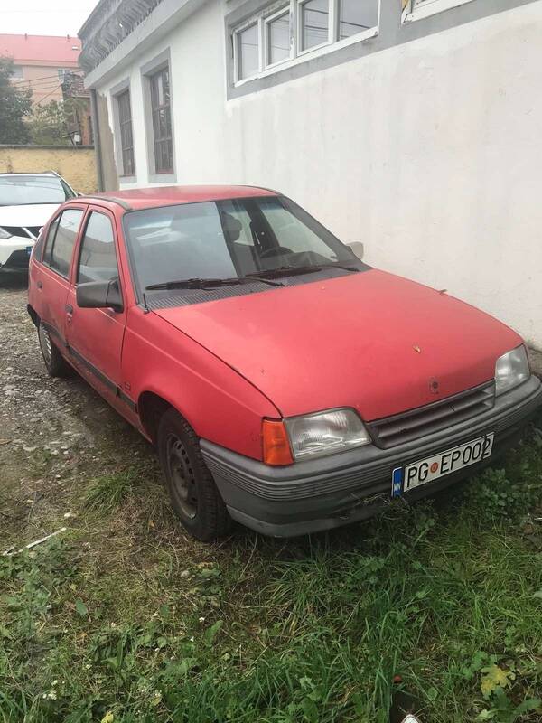 Opel - Kadett - 1.3i