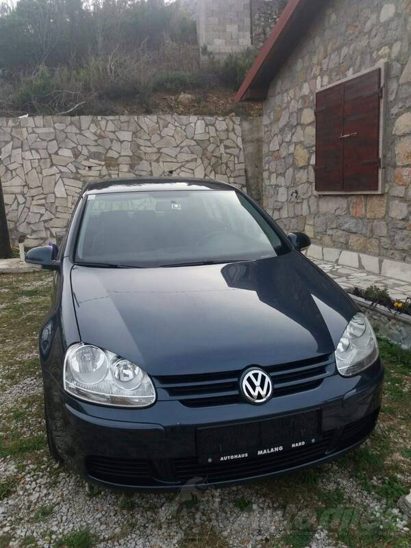 Volkswagen - Golf 5 - 1.4i 16v
