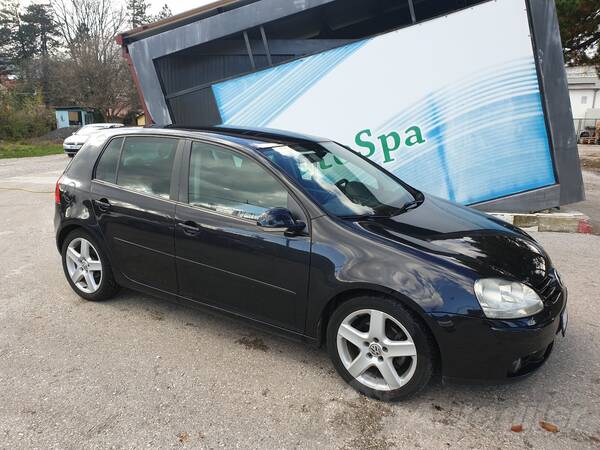 Volkswagen - Golf 5 - 2.0 tdi