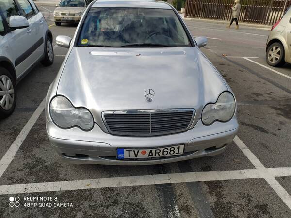 Mercedes Benz - C 200 - 2.0 cdi
