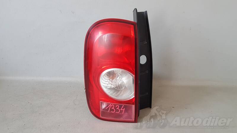 Lijevo stop svjetlo za Dacia - Duster    - 2010-2013
