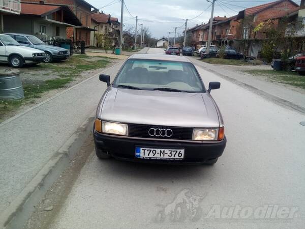Audi - 80 - 1.8 S