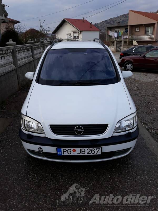 Opel - Zafira - 2.2 TDI