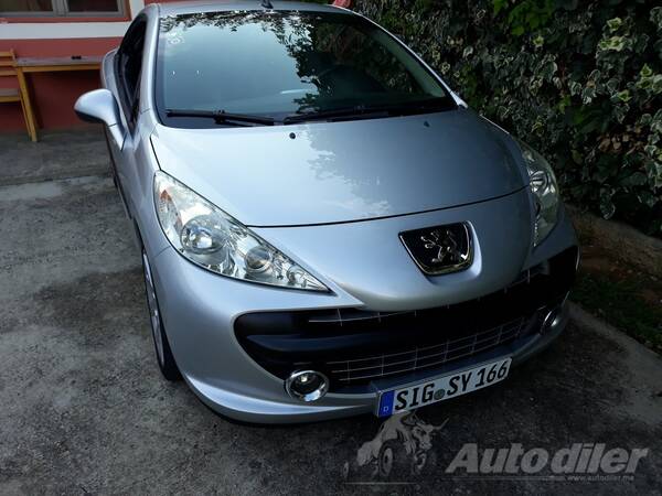 Peugeot - 207 - 1.6 hdi cabriolet