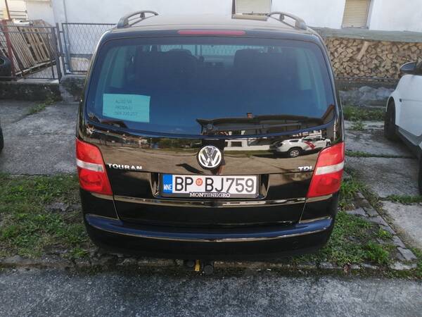 Volkswagen - Touran - 1.9 77 kw