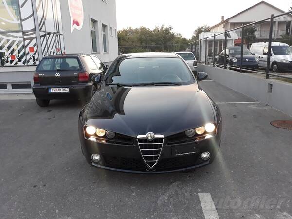 Alfa Romeo - 159 - 1.9 MJTD