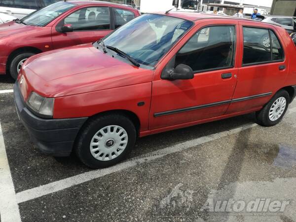 Renault - Clio - 1.9d