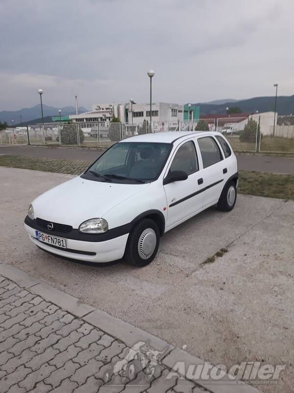 Opel - Corsa - 1.4i