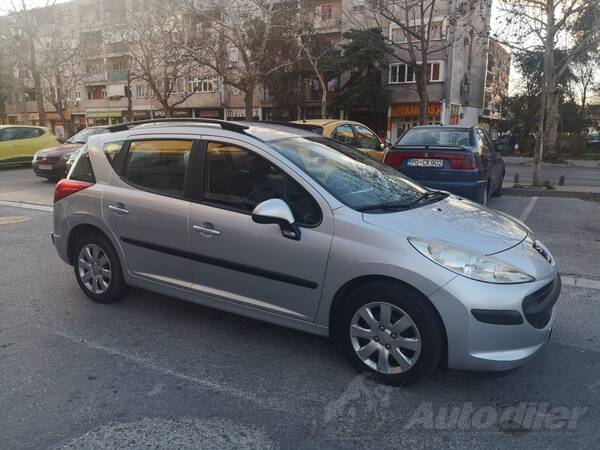 Peugeot - 207 - pezo 207