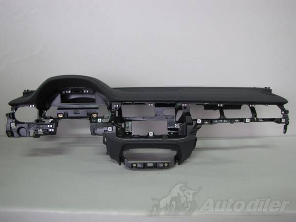 Instrument tabla za Automobile - Audi - Q7    - 2017