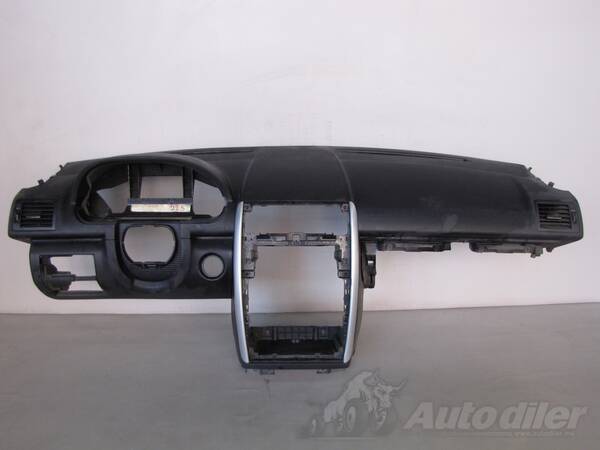 Instrument tabla za Automobile - Mercedes Benz - A 180    - 2008-2012
