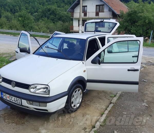 Volkswagen - Golf 3 - 1.6