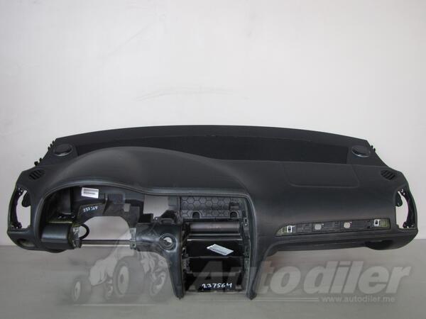 Instrument tabla za Automobile - Audi - Q7    - 2009-2015