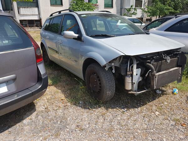 U djelovima Renault - Megane 1.5 i 1.9