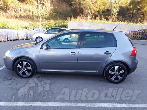Volkswagen - Golf 5 - 1.9 TDI