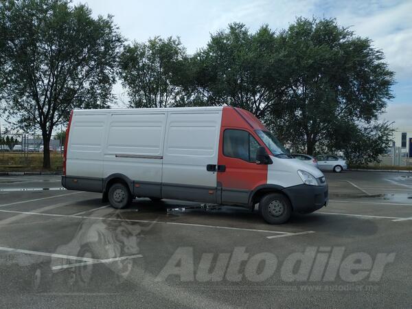 Iveco - Daily MAXI