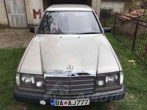 Mercedes Benz - E 250