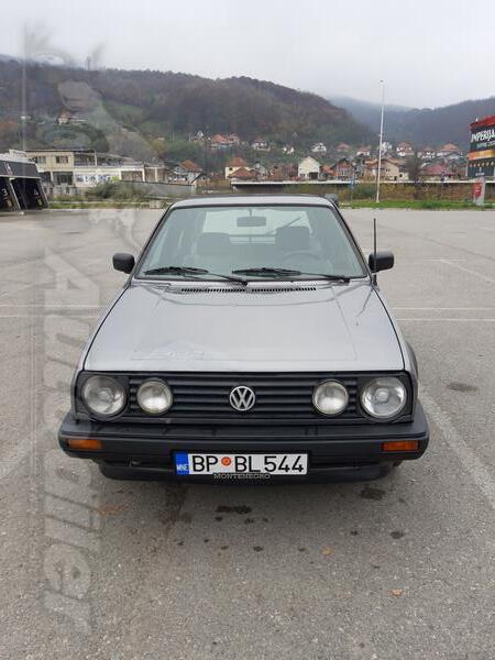 Volkswagen - Golf 2 - 1.6 benzin