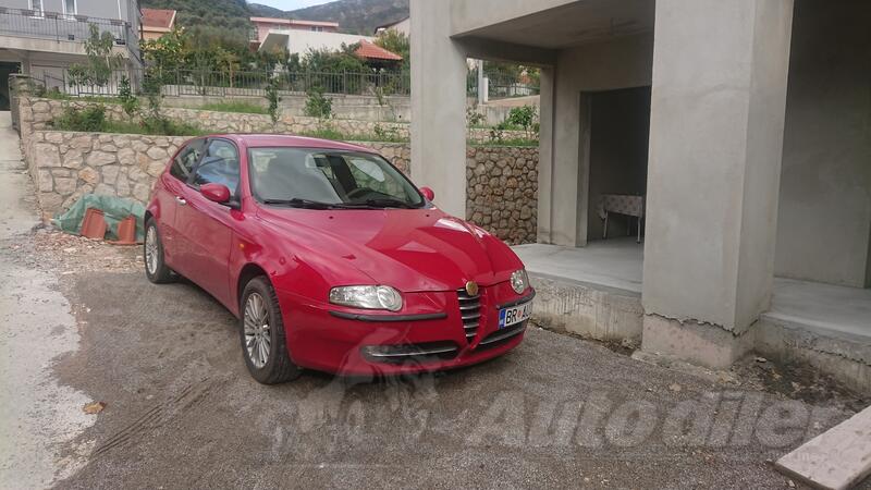 Alfa Romeo - 147 - 1.6TS