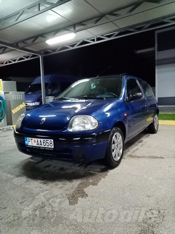 Renault - Clio - 1.2l