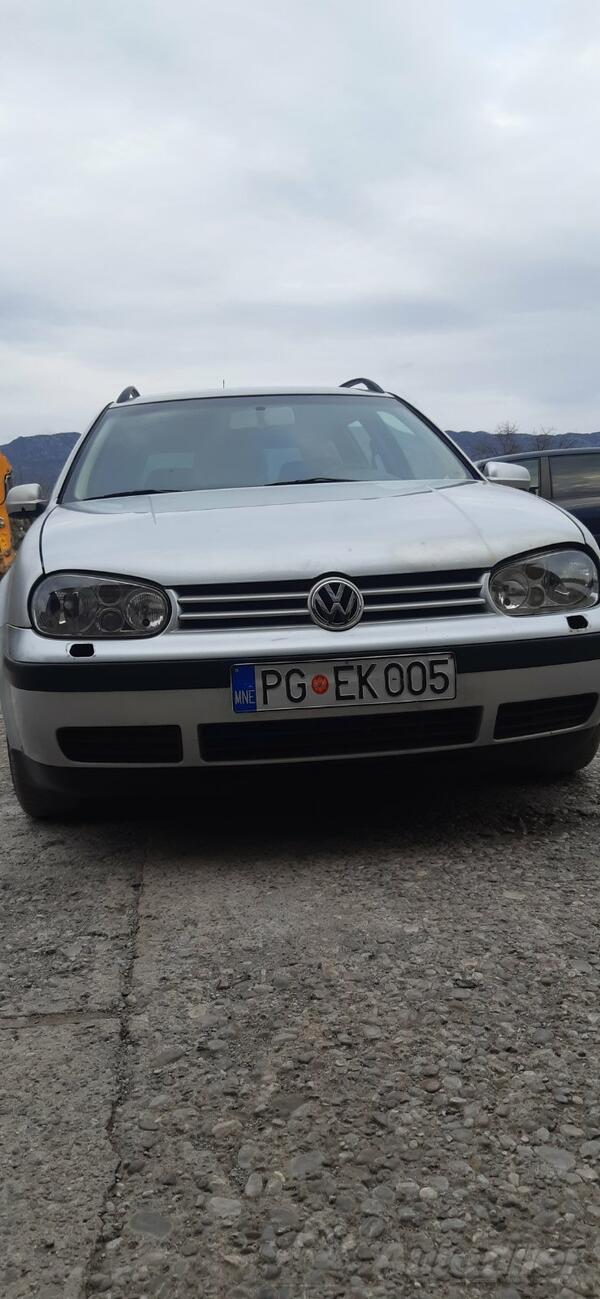 Volkswagen - Golf 4