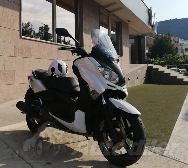 Yamaha - x max