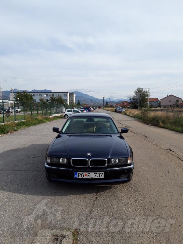 BMW - 725 - TDS
