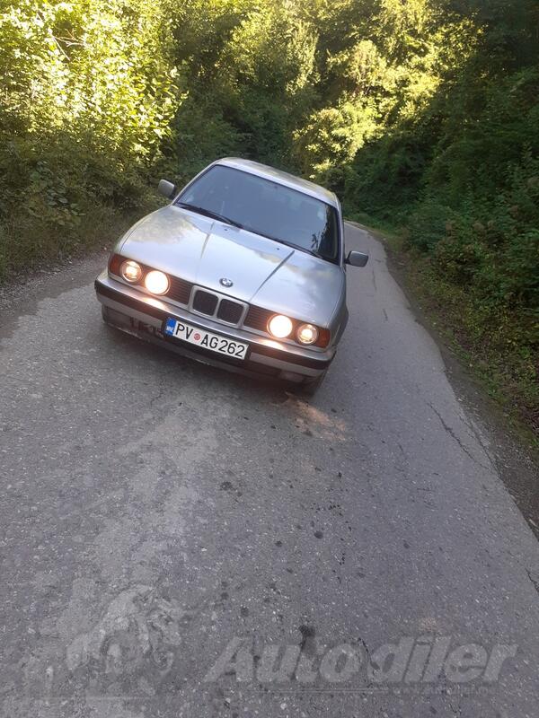 BMW - 525 - 2.5 TDS