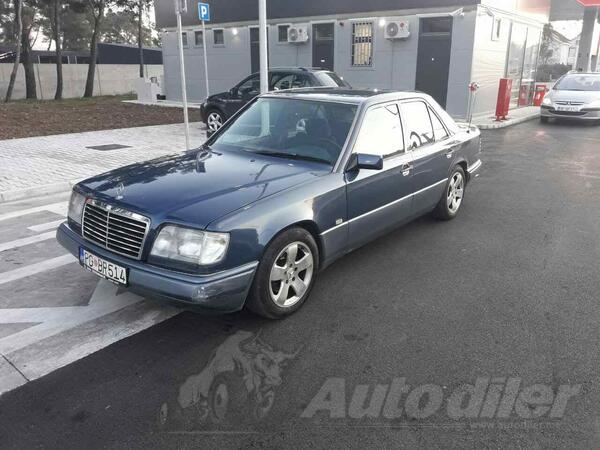 Mercedes Benz - E 200 - E 200 benzin