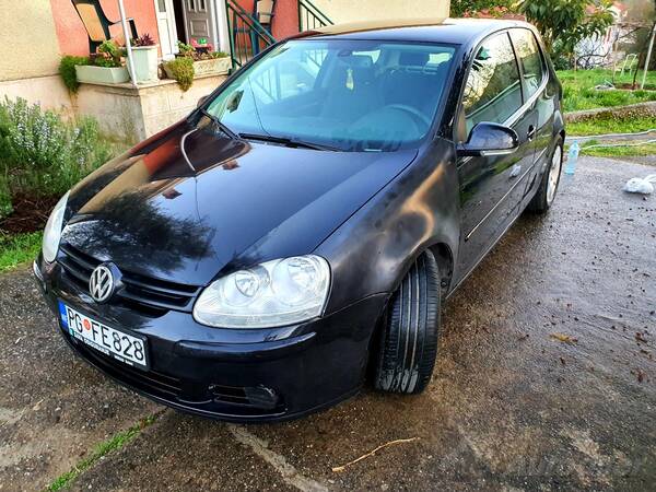 Volkswagen - Golf 5 - 1.9 tdi