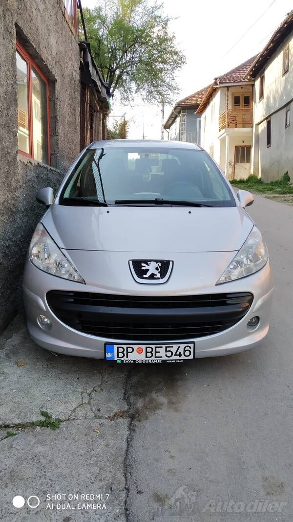 Peugeot - 207 - 1.4 HDI