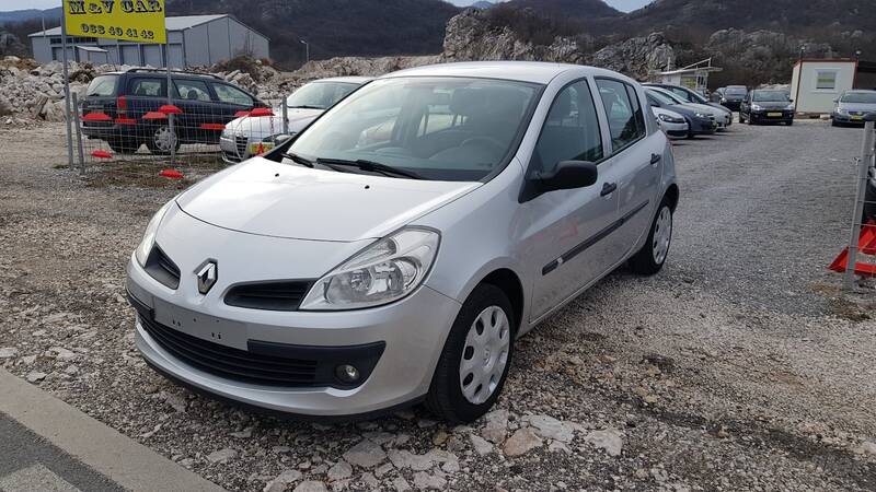 Renault - Clio - 1.2 benz