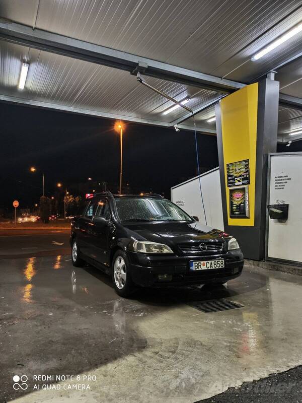 Opel - Astra - 2.0 b