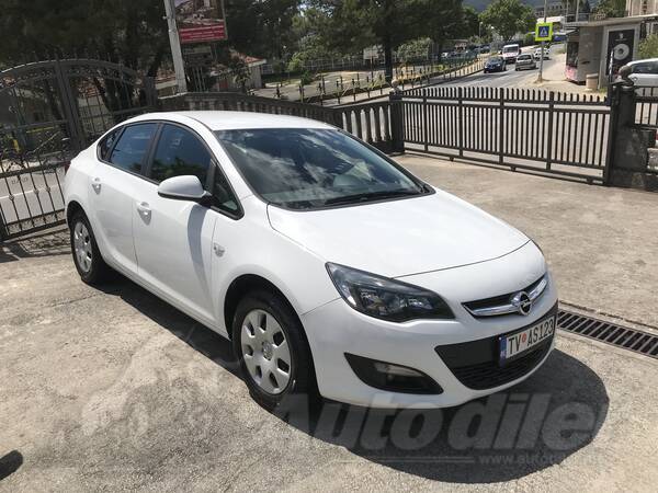 Opel - Astra - 1.6DCI