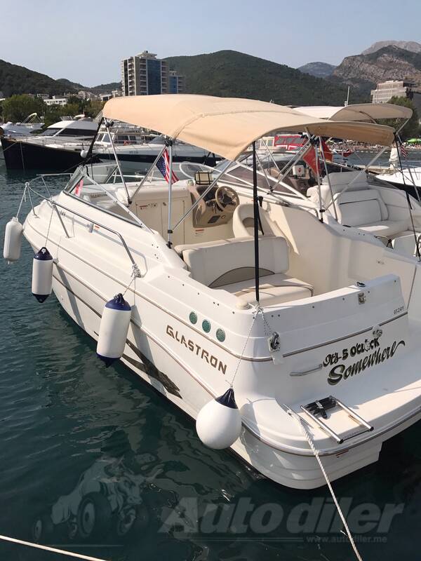 Glastron - S249