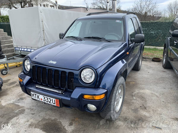 Jeep - Liberty 2.8 CRD in parts