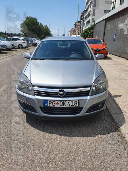 Opel - Astra - 1,7 CDTI Cosmo