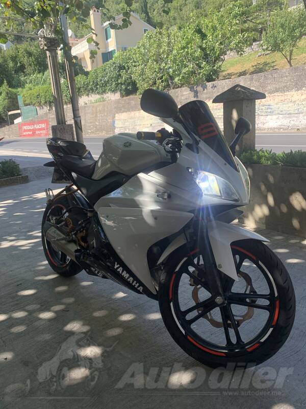 Yamaha - YZF R125