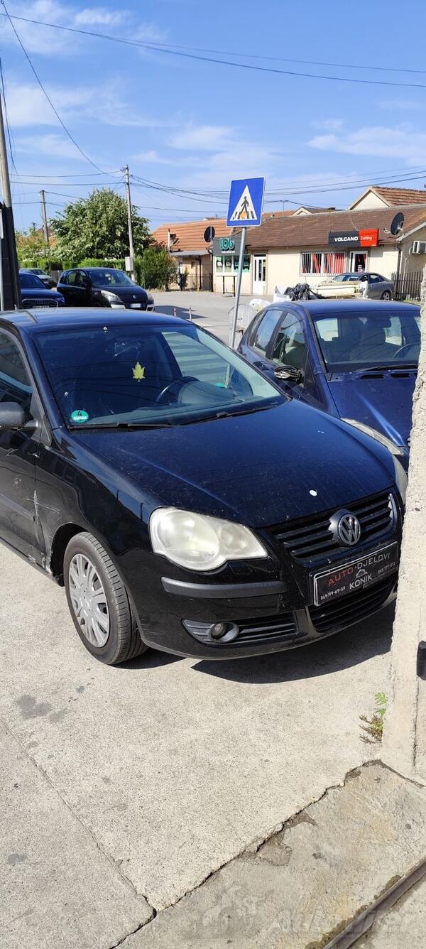 U djelovima Volkswagen - Polo 1.2 benzin