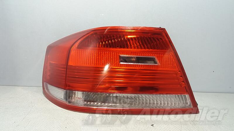 Lijevo stop svjetlo za BMW - Ostalo    - 2006-2013