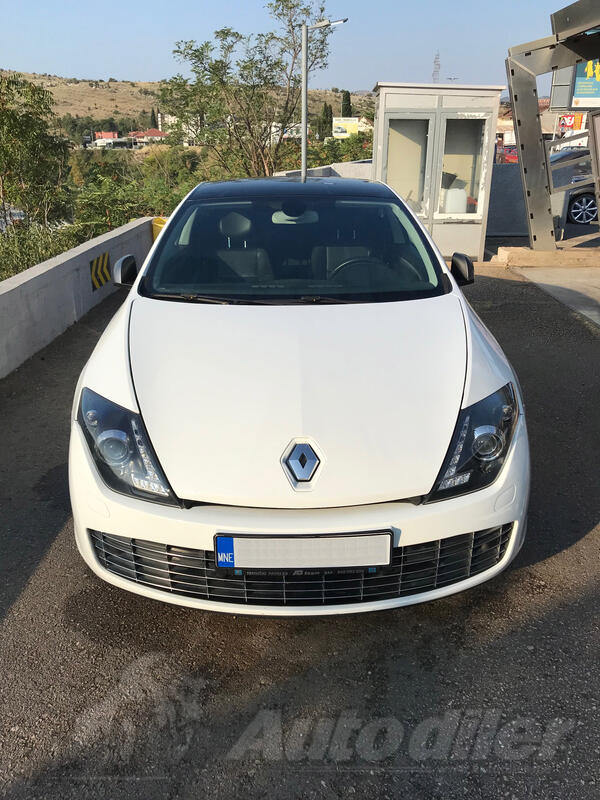 Renault - Laguna - coupe 3.0 v6 dci