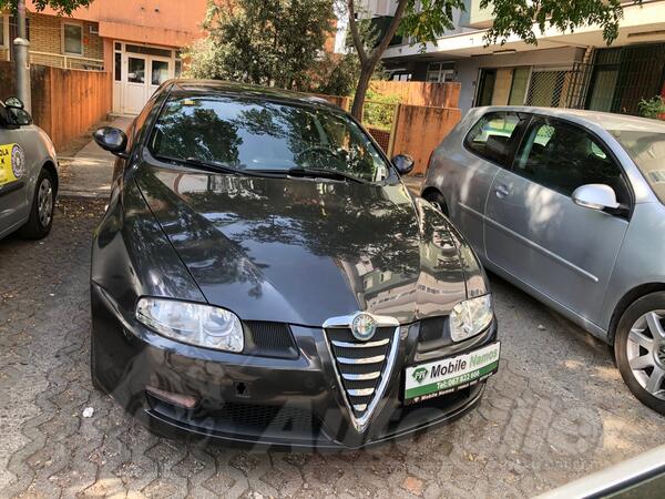 Alfa Romeo - GT - 2.0 JTS 16V