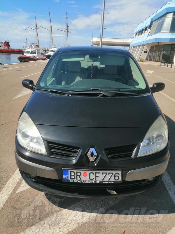 Renault - Scenic - 1.5 DCI