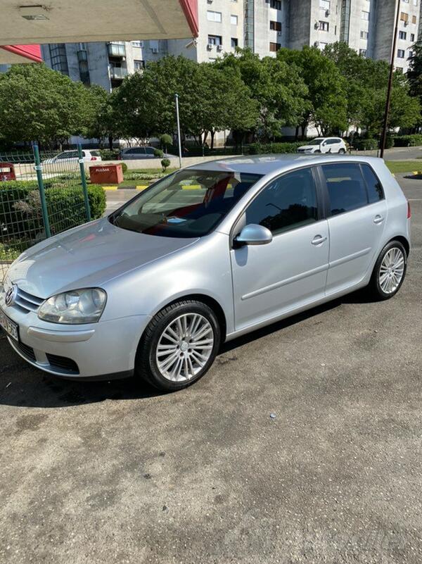 Volkswagen - Golf 5 - 1.9 TDI