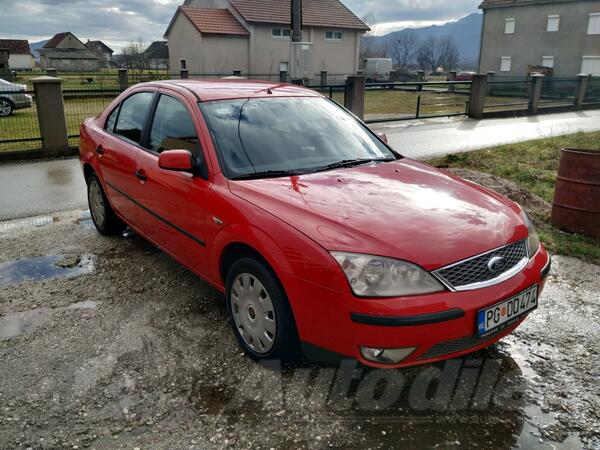 Ford - Mondeo - 1.8 i