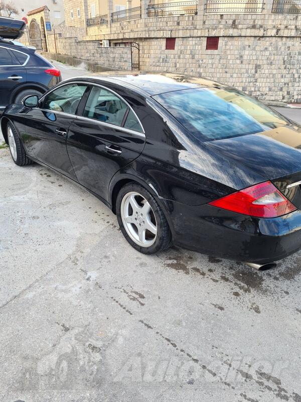 Mercedes Benz - CLS 320 - 320